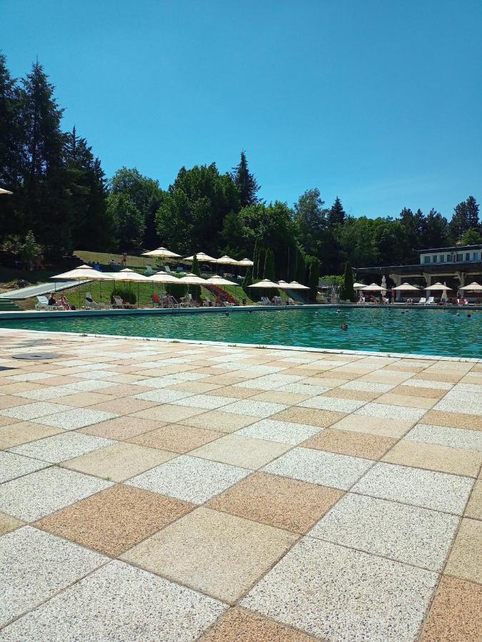 Smestaj Vrhovac Връдник