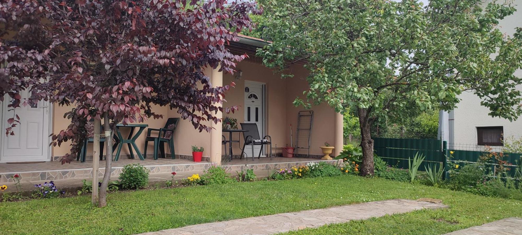 Апартамент Smestaj Vrhovac Връдник